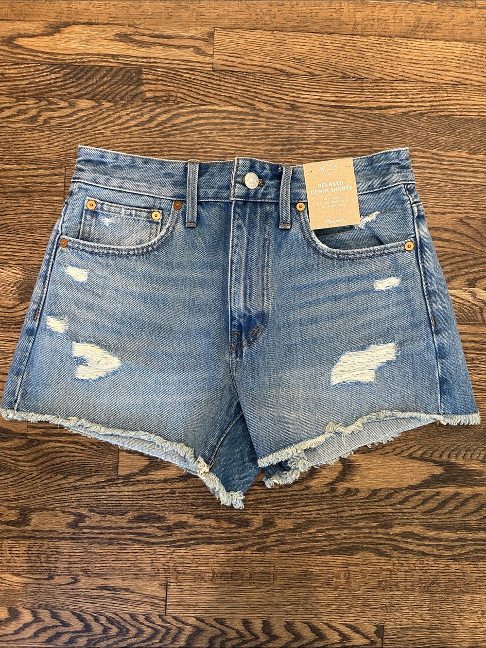 NWT Madewell Relaxed Denim Shorts - Picture 2 of 3